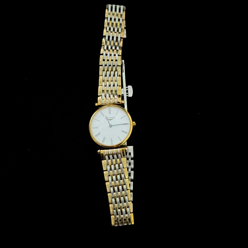 Lady watch